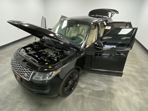 Used 2018 Land Rover Range Rover Supercharged image 51