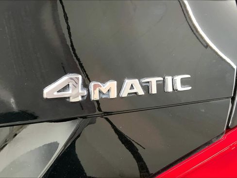 Used 2019 Mercedes-Benz CLA 250 4MATIC image 9