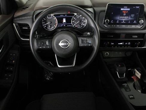 Certified 2023 Nissan Rogue SV FWD image 7