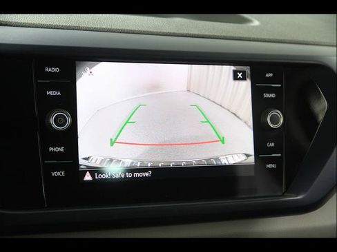 Certified 2023 Volkswagen Taos SE w/ Panoramic Sunroof Package AWD/4WD image 12