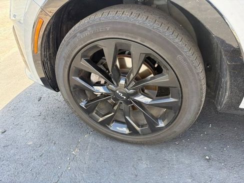 Used 2023 Kia Sorento SX FWD image 19