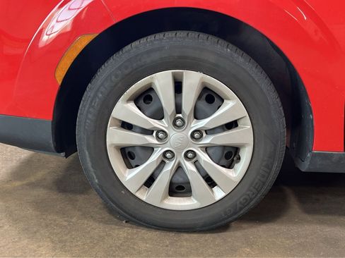 Used 2021 Kia Soul LX image 12