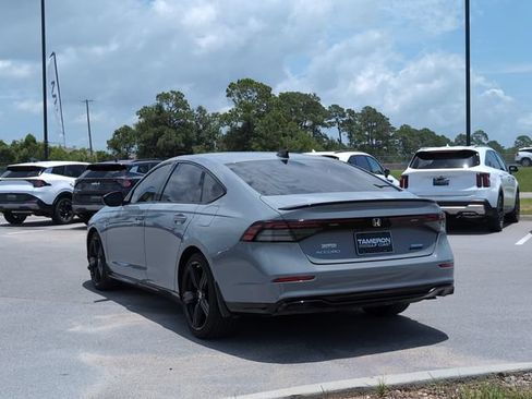 Used 2024 Honda Accord Sport image 3