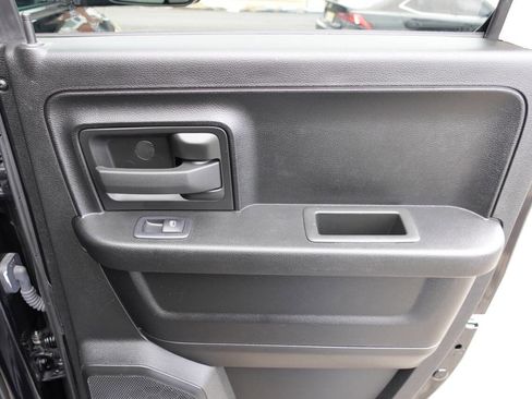 Used 2022 RAM 1500 Express w/ Wheel & Sound Group image 24