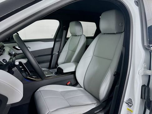 New 2026 Land Rover Range Rover Velar Dynamic SE image 21