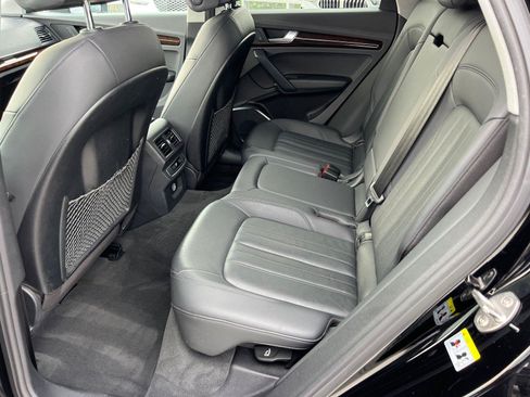 Used 2020 Audi Q5 2.0T Premium AWD/4WD image 21