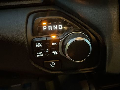 Used 2025 RAM 1500 Lone Star image 19