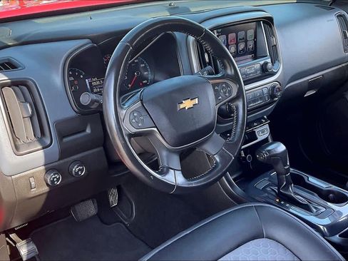 Used 2017 Chevrolet Colorado Z71 image 17