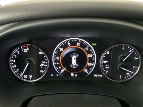 Used 2019 Buick LaCrosse Avenir w/ Driver Confidence Package II image 31