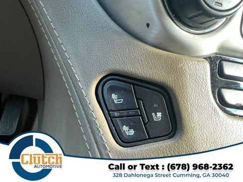 Used 2019 GMC Yukon SLT w/ Open Road Package image 34