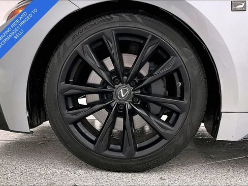 Used 2022 Lexus IS 350 F Sport w/ Navigation Package RWD image 10