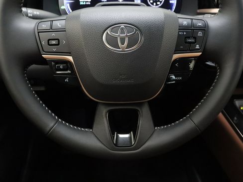 Certified 2025 Toyota Crown Signia w/ Advanced Technology Package AWD/4WD image 25