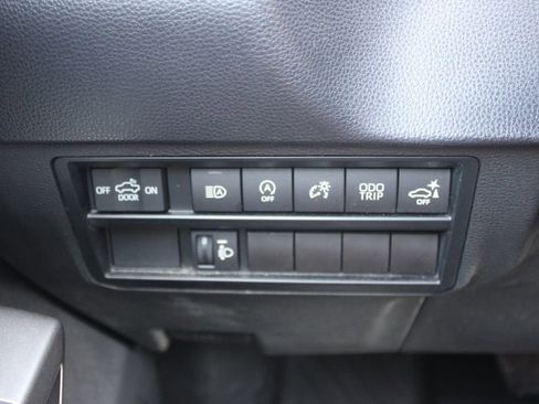 Used 2023 Toyota Tundra SR5 w/ SR5 Convenience Package AWD/4WD image 38