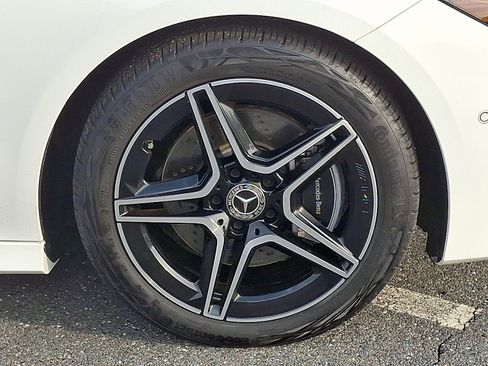 Certified 2025 Mercedes-Benz CLA 250 4MATIC image 8