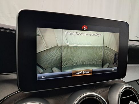 Used 2018 Mercedes-Benz C 300 4MATIC Cabriolet image 27