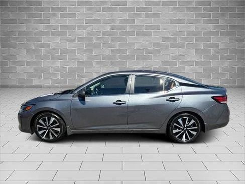 Used 2024 Nissan Sentra SV w/ SV Premium Package FWD image 2
