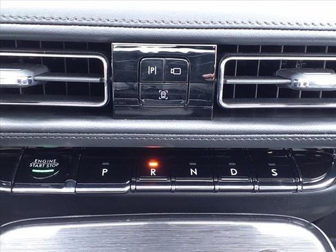 New 2022 Lincoln Nautilus Reserve image 40