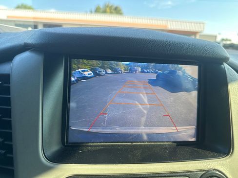 Used 2016 GMC Yukon SLT w/ Open Road Package image 26