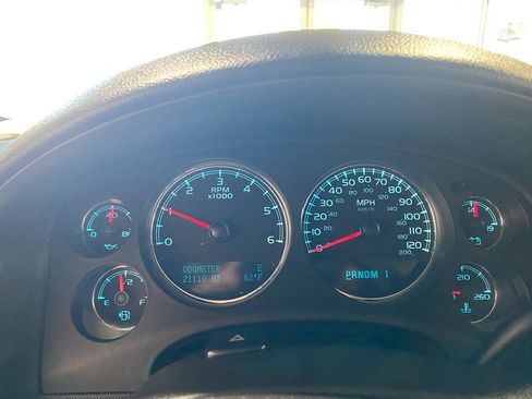 Used 2010 Chevrolet Silverado 2500 LTZ w/ LTZ Plus Package image 21