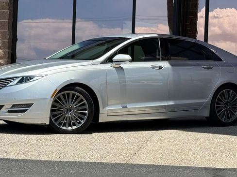 Used 2016 Lincoln MKZ AWD w/ Equipment Group 300A Reserve image 3