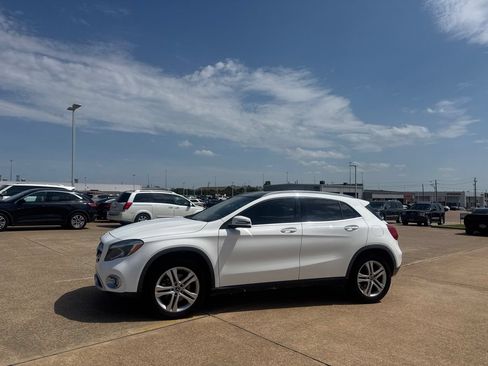Used 2020 Mercedes-Benz GLA 250 image 12
