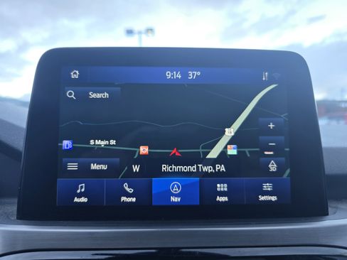 Used 2021 Ford Escape Titanium image 19