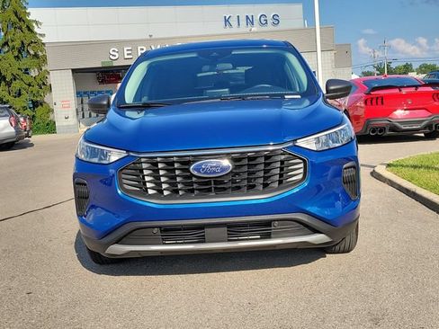 Certified 2023 Ford Escape Active w/ Cold Weather Package FWD image 8