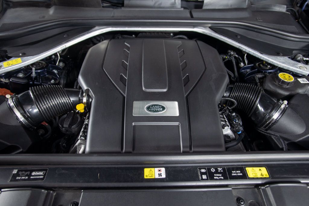 Used 2023 Land Rover Range Rover SE AWD/4WD image 43