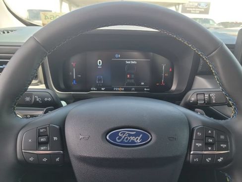 New 2025 Ford Maverick Lobo AWD/4WD image 25