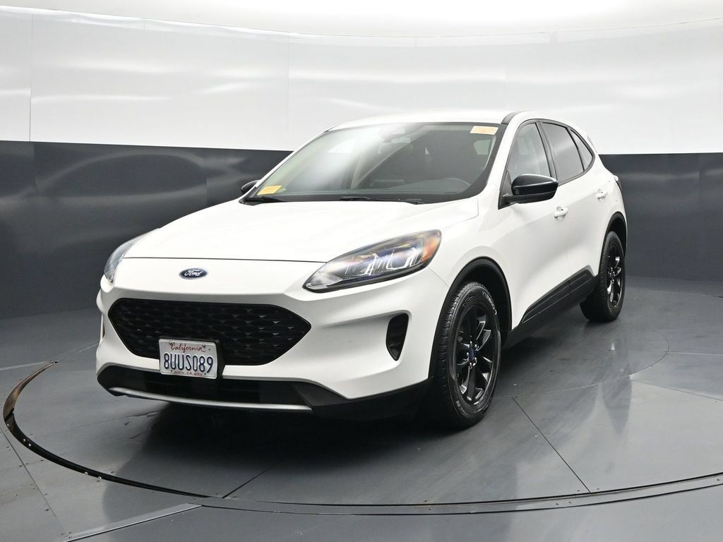 Used 2020 Ford Escape SE Sport FWD image 56