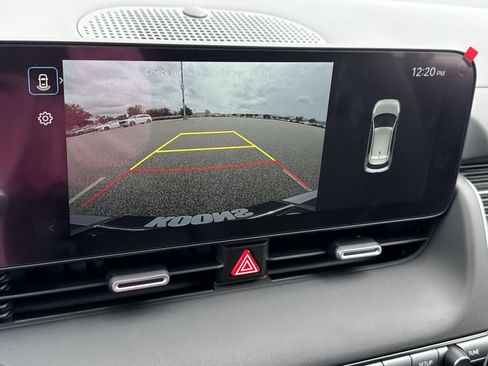 New 2025 Hyundai Ioniq 5 SEL image 19