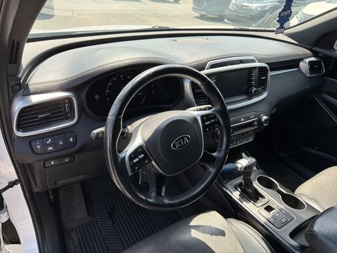 Used 2019 Kia Sorento SX AWD/4WD image 8