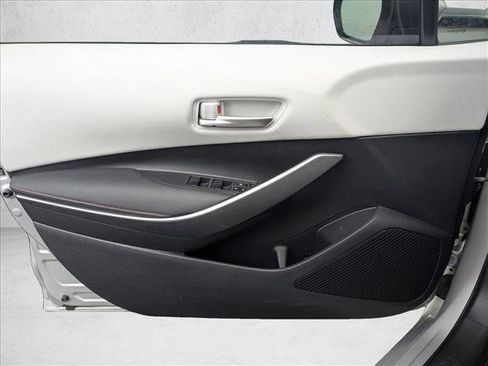 Used 2024 Toyota Corolla SE FWD image 13
