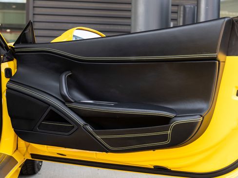 Used 2015 Ferrari 458 Spider RWD image 47