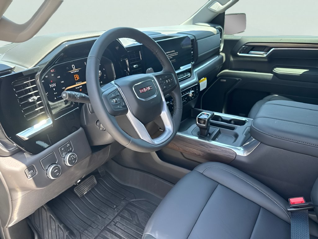 New 2026 GMC Sierra 1500 SLT RWD image 8