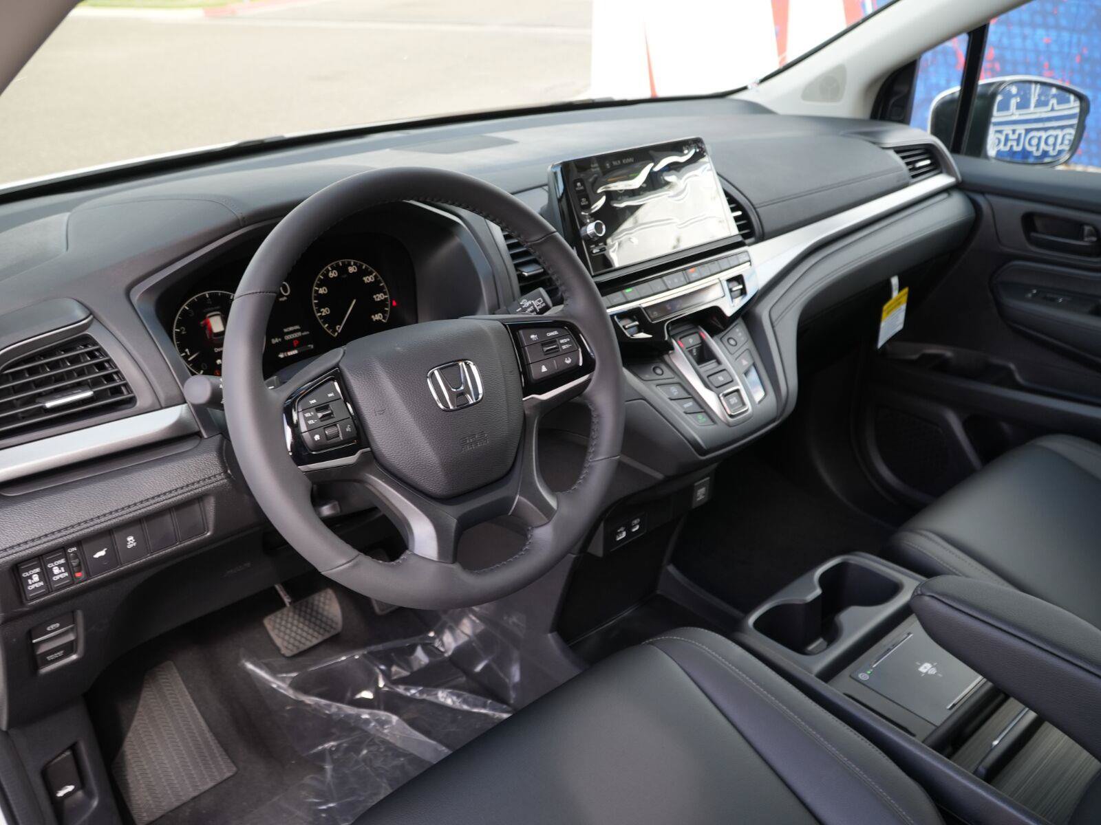 New 2027 Honda Odyssey EX-L image 16