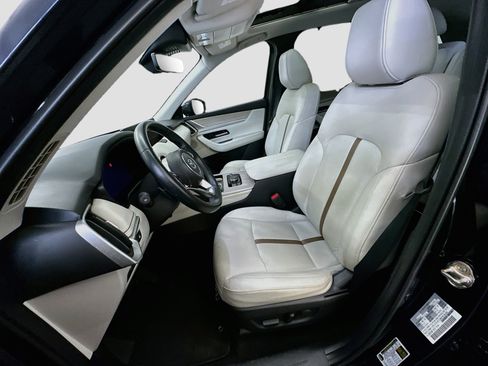 Used 2024 MAZDA CX-90 Plug-In Hybrid w/ Premium Plus AWD/4WD image 13