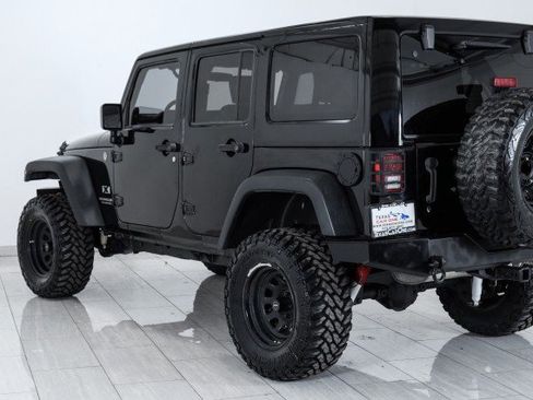 Used 2008 Jeep Wrangler Unlimited X image 38