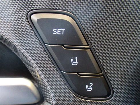 Used 2023 Hyundai Santa Fe Limited AWD/4WD image 32