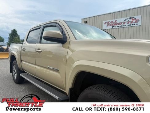Used 2016 Toyota Tacoma SR5 w/ SR5 Appearance Package (SN) AWD/4WD image 2