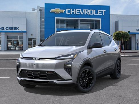 New 2027 Chevrolet Bolt RS w/ Technology Package FWD image 7