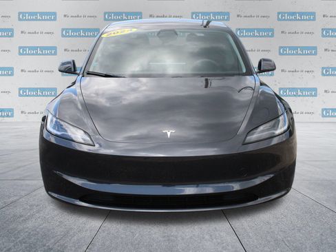 Used 2024 Tesla Model 3 Standard Range RWD image 2