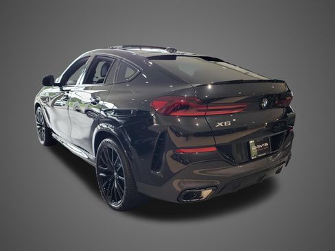 New 2027 BMW X6 xDrive40i w/ Climate Comfort Package AWD/4WD image 7