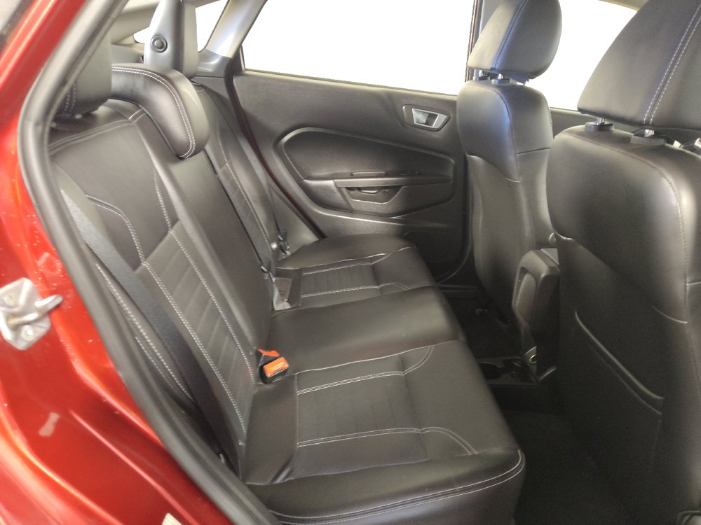 Used 2014 Ford Fiesta Titanium FWD image 19