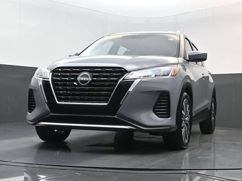 Used 2024 Nissan Kicks SV FWD image 27
