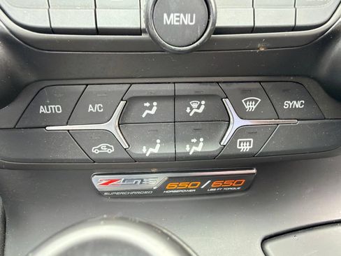Used 2017 Chevrolet Corvette Z06 RWD image 13