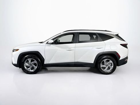 Used 2023 Hyundai Tucson SEL FWD image 2