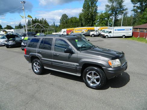 Used 2002 Jeep Grand Cherokee Overland AWD/4WD image 2
