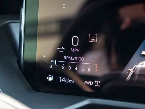 Used 2025 GMC Acadia Elevation AWD/4WD image 41