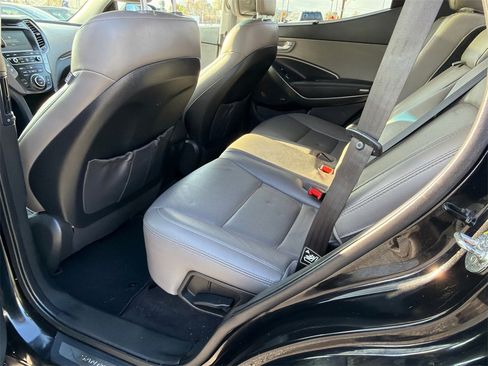 Used 2017 Hyundai Santa Fe Sport image 21